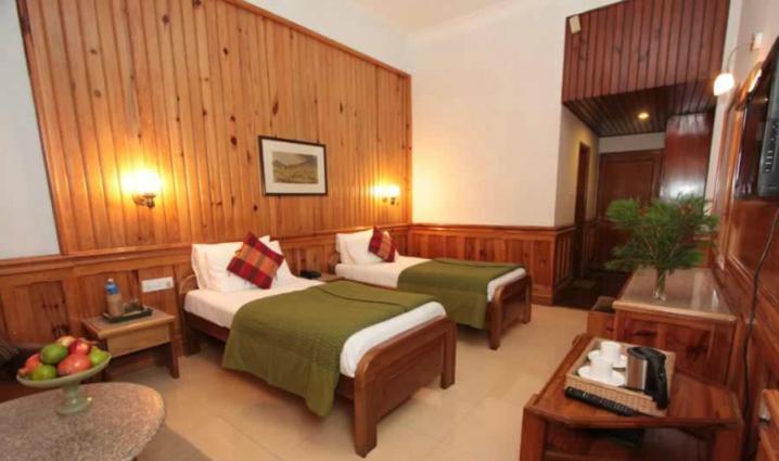 Hotel Centre Point Shillong Exterior photo