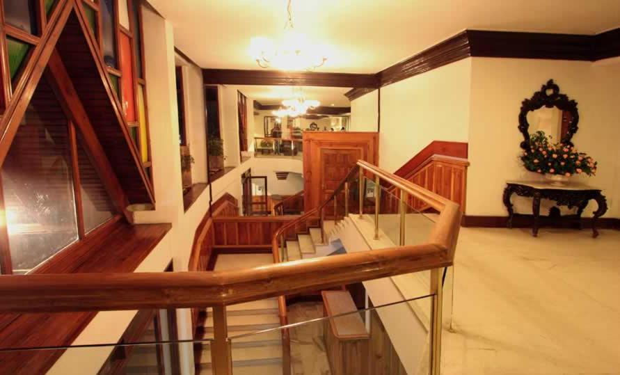 Hotel Centre Point Shillong Exterior photo